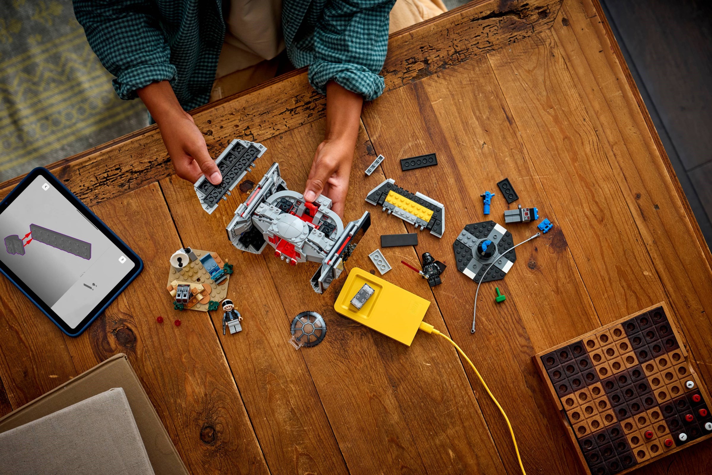 SMART Play™ : le TIE Fighter™ de Dark Vador